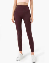 Load image into Gallery viewer, HIGH-WAIST LIGHTWEITED LEGGING 25"- Mulled Wine